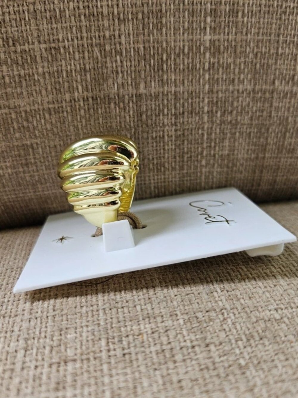 Covet Women Ring Gold Tone Fashion Jewelry Statement Ring Size 7 NWT - Picture 8 of 11